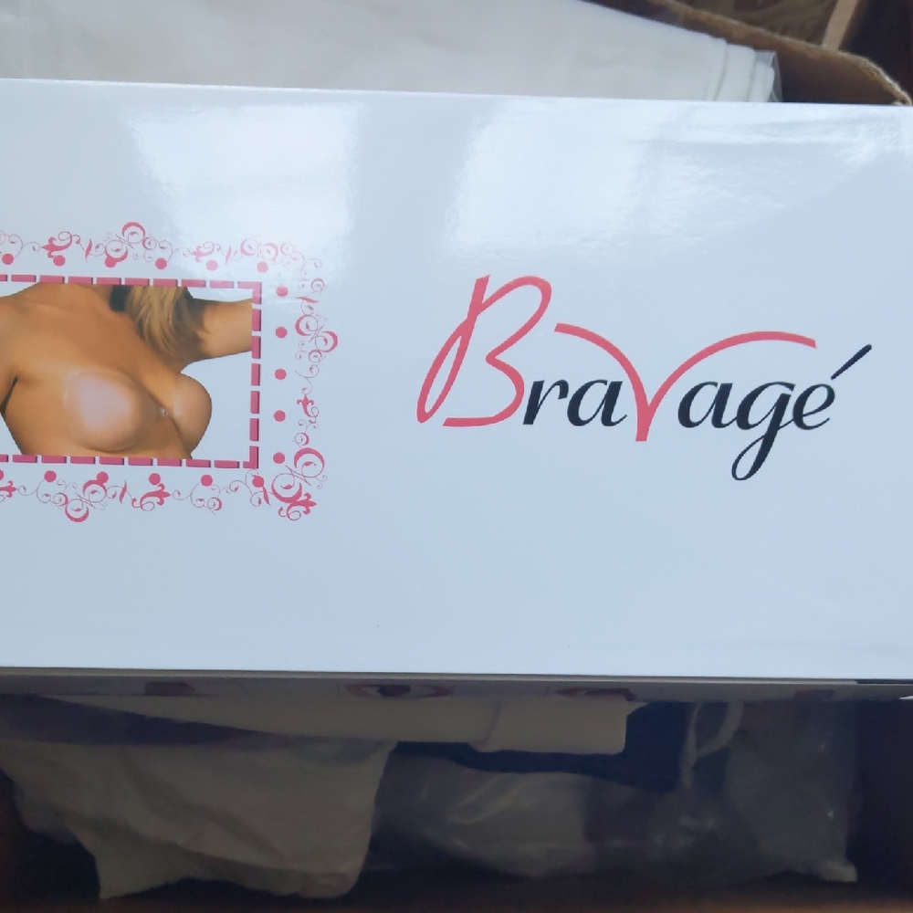 Silicone Adhesive Strapless Bra - Blk